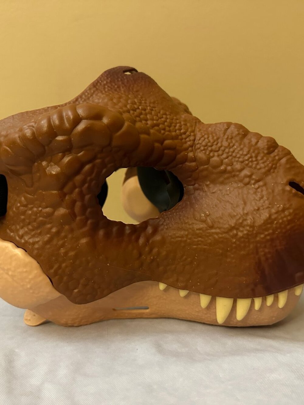 Jurassic World Camp Cretaceous T Rex Mask